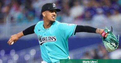 Eury Pérez brilla y Marlins evitan barrida ante Brewers