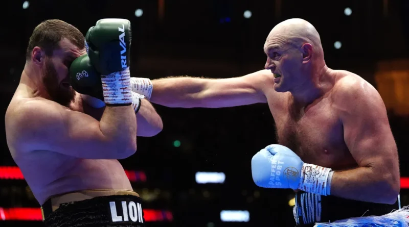 Fury aplasta a Makhmudov y desafía a Joshua en su regreso