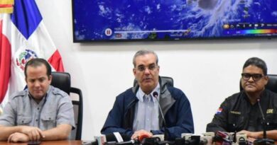 Gobierno en sesión permanente ante lluvias; 18 provincias alertas