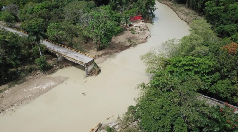 Gobierno inicia reconstrucción urgente del puente colapsado en Puerto Plata