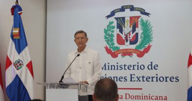 Gobierno ordena a consulados remitir fondos al Estado dominicano