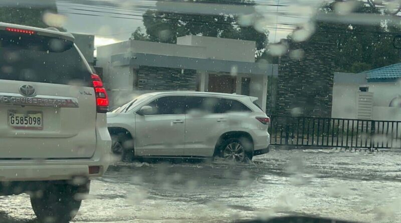Granizadas y vientos fuertes azotan Altamira, Puerto Plata