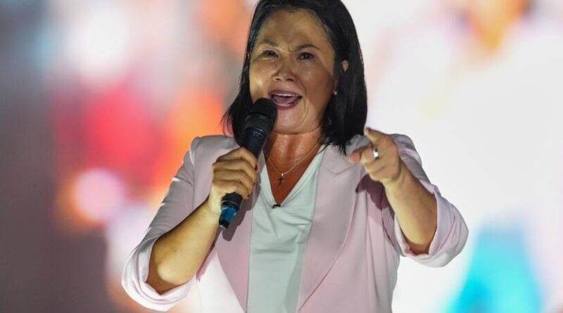 Keiko Fujimori lidera elecciones en Perú, López Aliaga la sigue