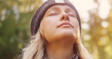 La mente que no se detiene: avances en salud mental en RD
