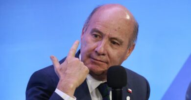 Megarreforma fiscal elimina franquicia Sence y ahorra US$300 millones