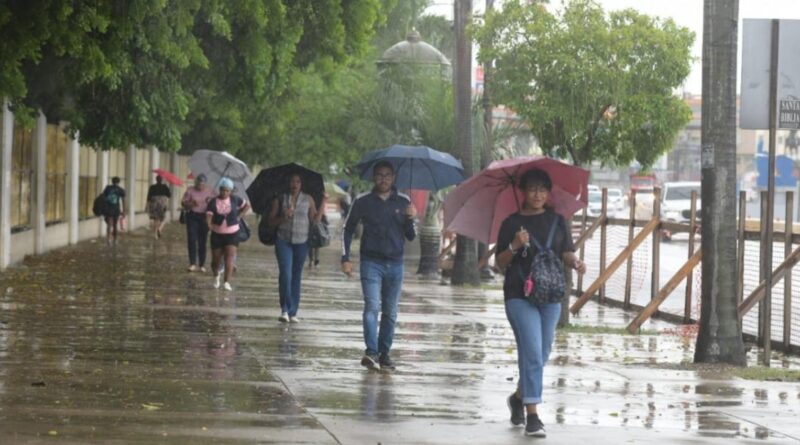 Meteorología advierte aguaceros continuos este fin de semana