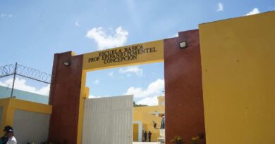 Minerd pide suspender clases en centros educativos de zonas de riesgo