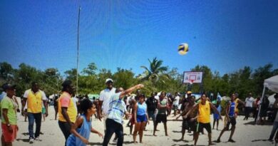 Ministro Kelvin Cruz anuncia apertura de campamentos deportivos