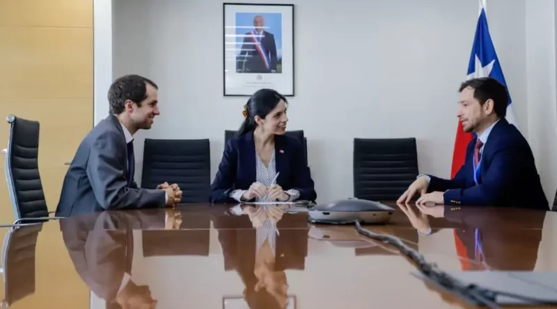 Nuevo director del SEA se propone acortar tiempos de permisos