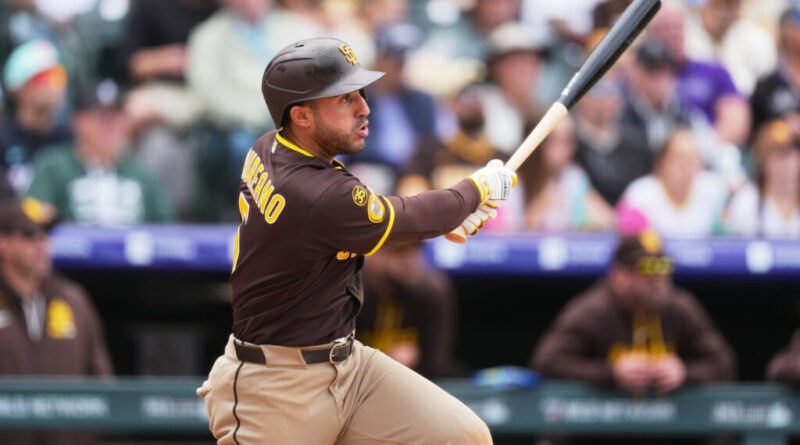 Ramón Laureano brilla con triple y Miguel Andújar remolca tres
