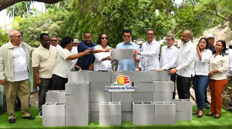 Renovación de balneario Las Marías y boulevares en Barahona