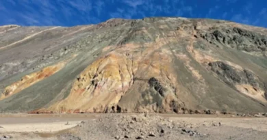 San Lorenzo Gold expande exploración en Cerro Blanco y Rubi