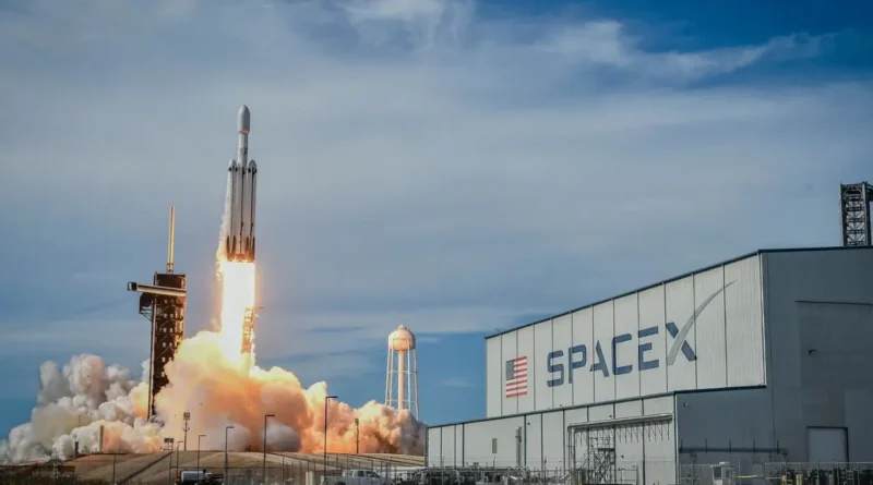 SpaceX se prepara para debutar en bolsa con informe a la SEC