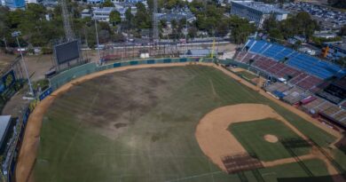 Trujillo impone decreto sobre uso del Estadio Quisqueya