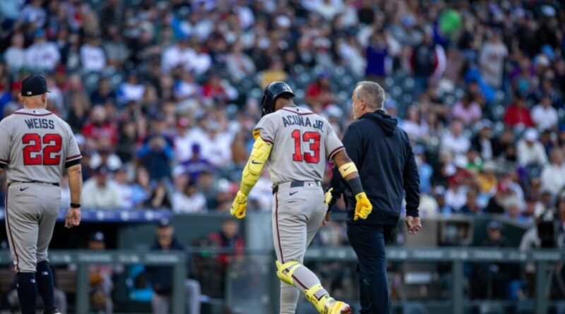 Acuña se une a la lista de lesionados por tirón en la corva