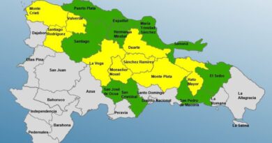 COE mantiene alerta en 19 provincias por vaguada activa