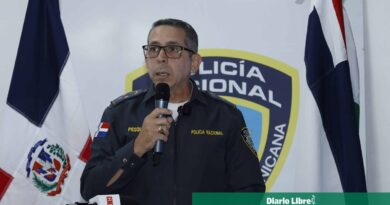 Cuatro policías bajo investigación por muerte de teniente coronel
