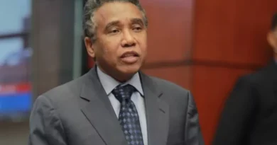 Félix Bautista apoya a Abinader por frenar proyecto minero Romero