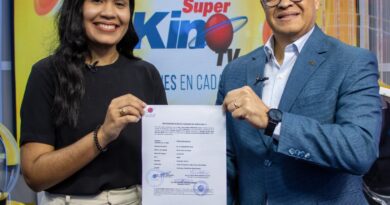LEIDSA premia con 25 millones a ganadora del Súper Kino en Santiago