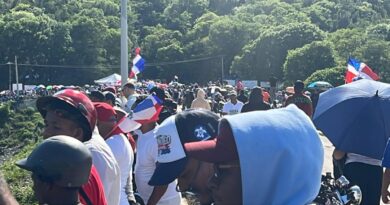 San Juan se llena de carteles en protesta contra la minería