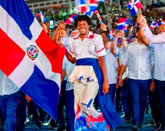 Marileidy Paulino destaca éxito total en la ceremonia de premiación