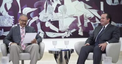 Ministro José Ignacio Paliza habla en Almuerzo Semanal Corripio