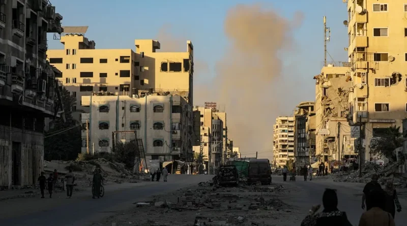 Israel ataca un hospital en el centro de la Franja de Gaza
