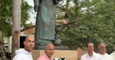Inauguran escultura de Santo Domingo de Guzmán en Ciudad Colonial