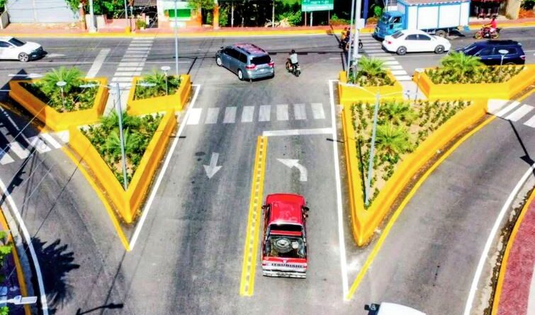 Inauguran nuevo distribuidor de tránsito en Sabaneta de Yásica