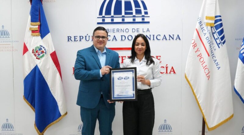 Interior y Policía logra certificación internacional histórica