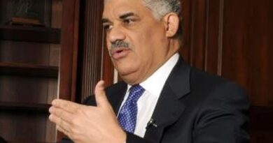 Miguel Vargas critica silencio oficial sobre salida de diplomáticos cubanos