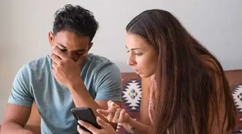 7 de cada 10 adultos afirman haber sufrido episodios celos