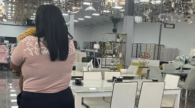 En la Duarte solo quedan 7 comercios dominicanos; los chinos se han quedado con todo