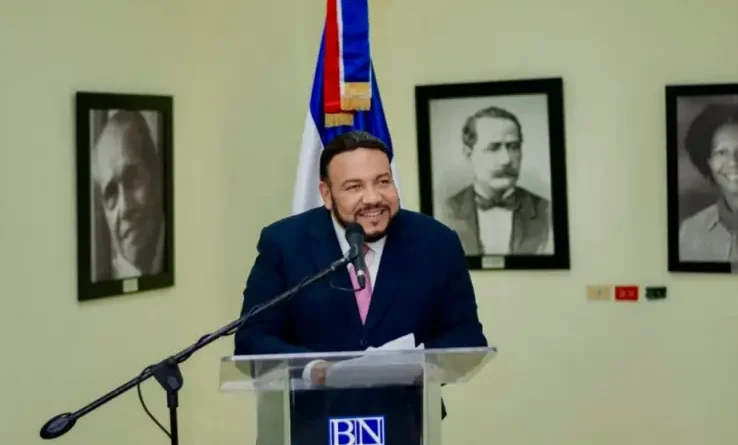 Miguel Reyes Sánchez puso en circulación la obra Balaguer muy de cerca: testimonio de la cotidianidad del poder