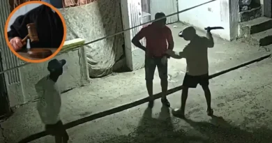 Se entregan adolescentes acusados de asaltar a machetazos a un sargento del Ejército